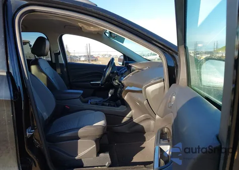 2017 Ford Escape Se from USA, damaged, VIN 1FMCU9G99HUB45189